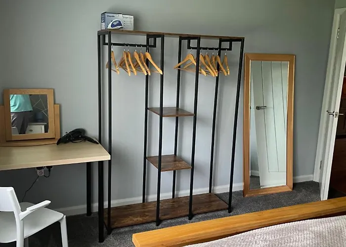 \'Kodi\'S Place\' Well Appointed 1 Bedroom Apartment With Excellent Transport Links And Free Wi-Fi