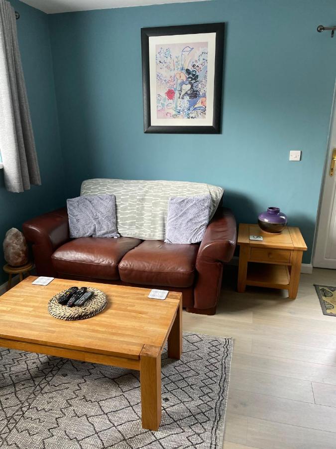 'kodi's Place' Well Appointed 1 Bedroom With Excellent Transport Links And Free Wi-fi Whiteabbey