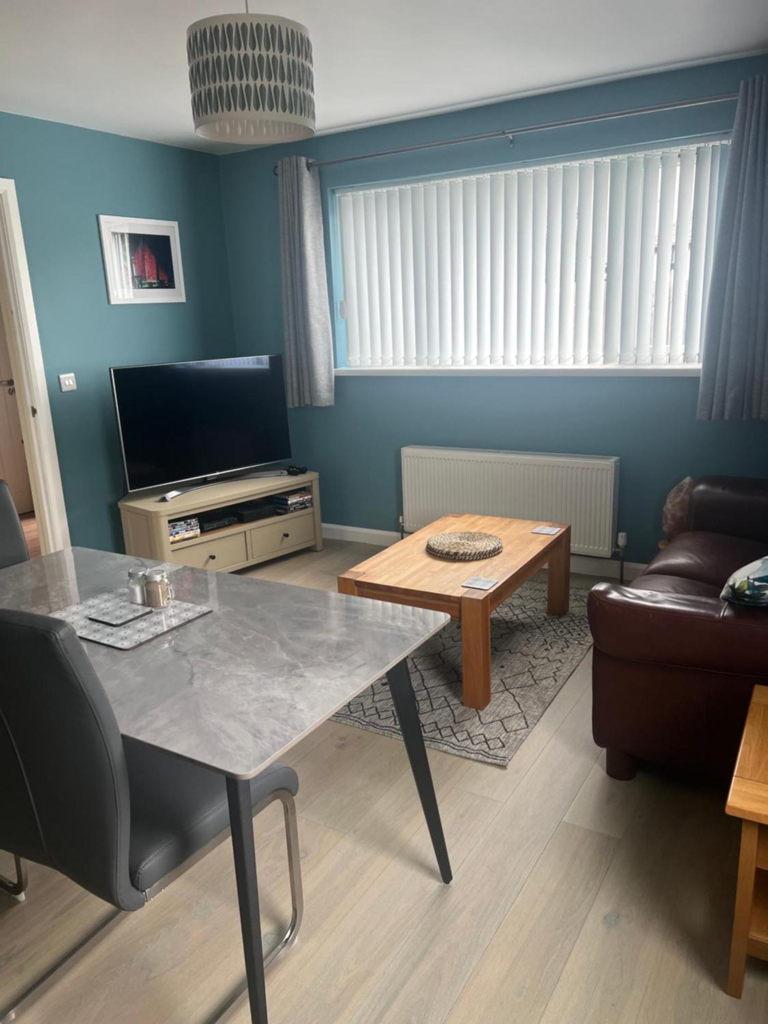 'kodi's Place' Well Appointed 1 Bedroom With Excellent Transport Links And Free Wi-fi Apartment Whiteabbey